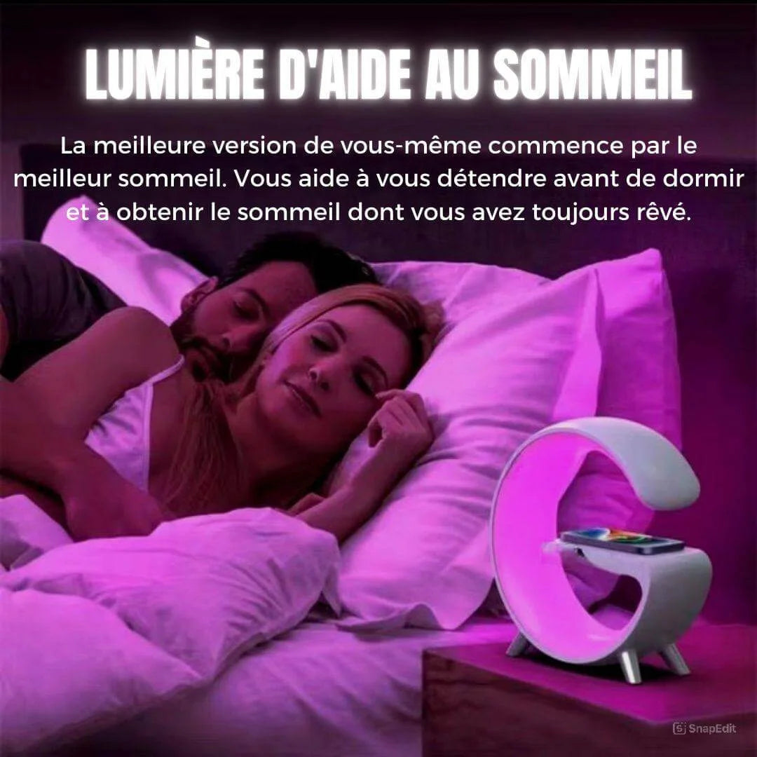 SMART LAMP RGB 4-en-1 : Haut Parleur, Chargeur magnétique, FM Radio & Éclairage LED